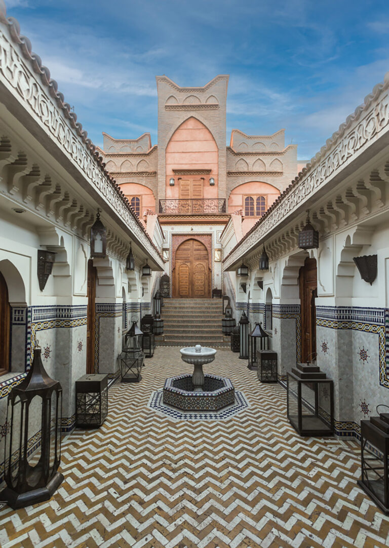 Blocks candle lantern